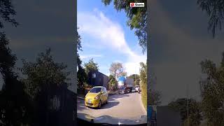 Nasunog sa air strike? 🛩️⚠️#usirantension #iran #israel #donaldtrump