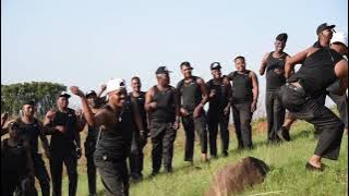 UKHUZANI UDEDELE INGOMA YOBUNSIZWA