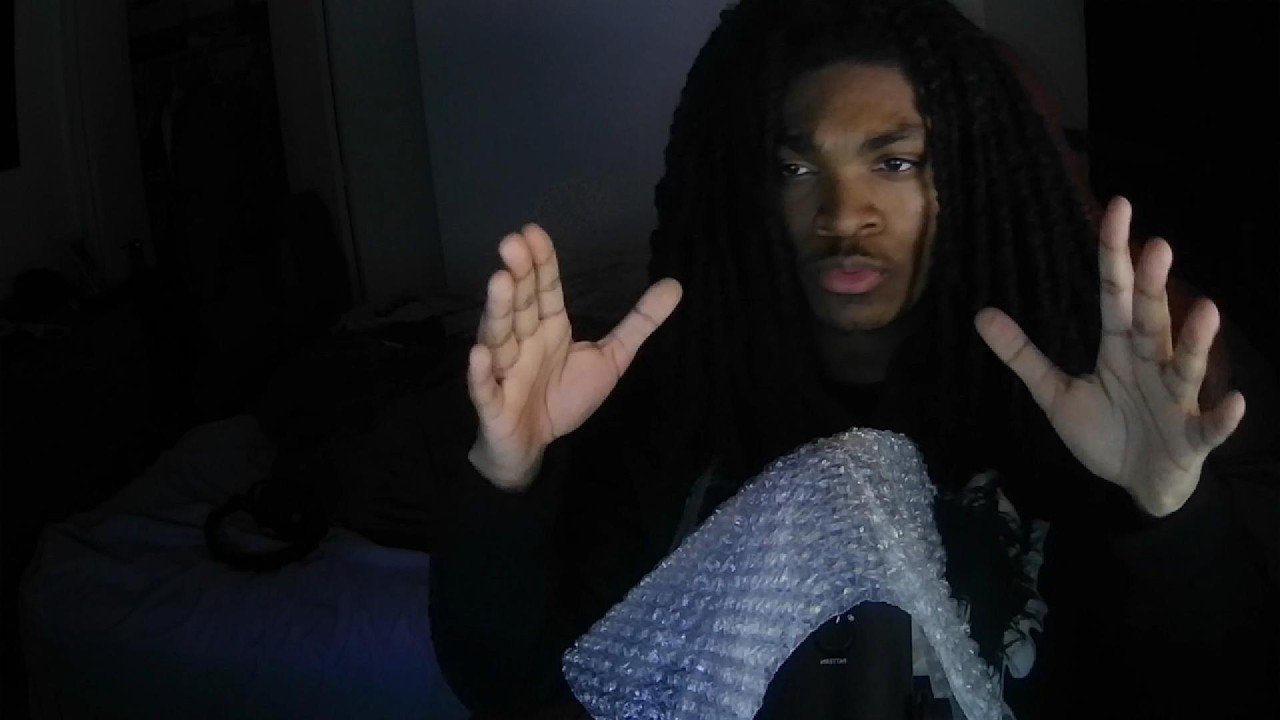 21 Minutes of Bubble Wrap ASMR (900 subcriber special)