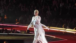 P!NK Toronto March 20\/18 Perfect