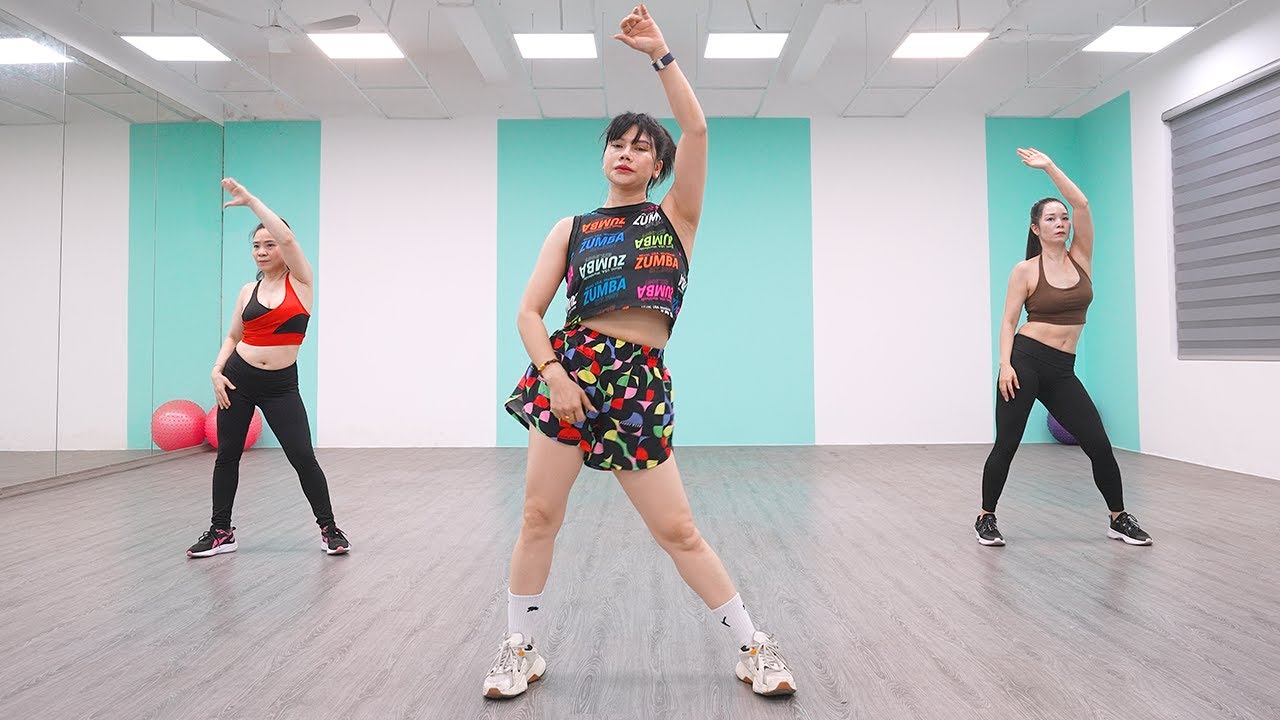 30 минут аэробных танцев сжигают калории и быстро теряют вес