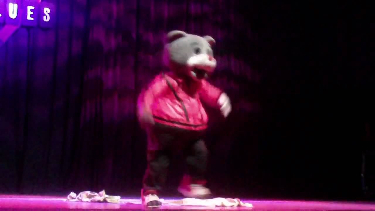 Houston Rockets Clutch the Bear Michael Jackson Tribute at the House of Blues YouTube