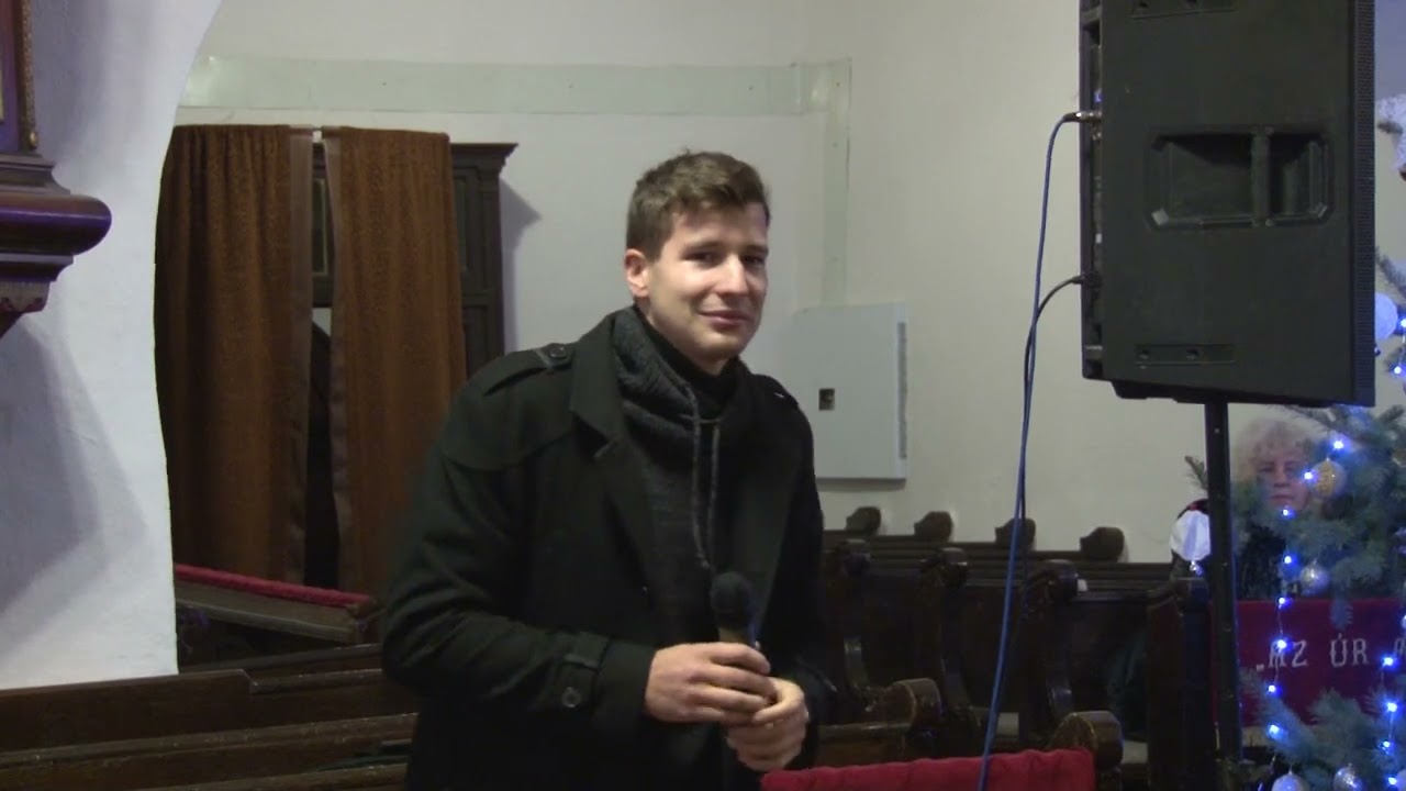 Adventi koncertet adott László Attila Mezőkeresztesen