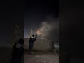 على صقر لا تقرب ابعد يا غراب