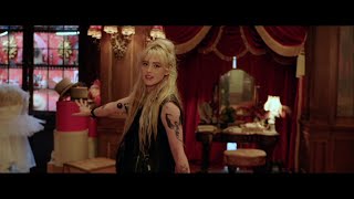 "Abigail" Set Tour with Kathryn Newton - Behind the Scenes - Featurette Wealth