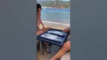 backgammon and beach , best game for chilling