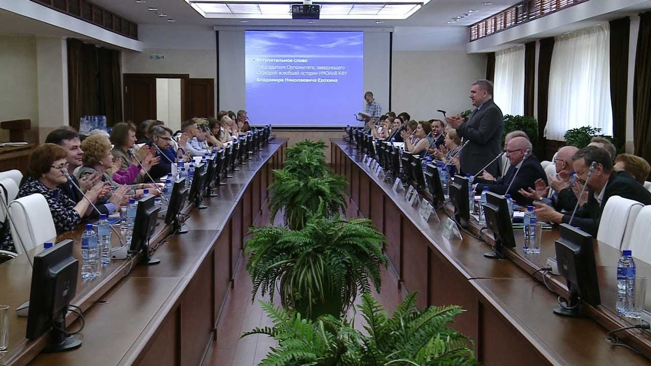 студенческий билет Восток и Запад: каковы проблемы?