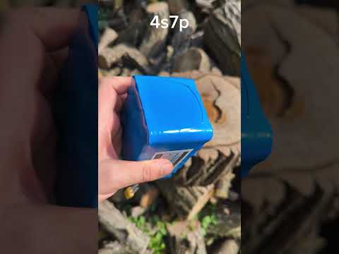 Акумулятор для коропового кораблика 16.8v 23 A / h (4s) для кораблика Runferry, видео 1