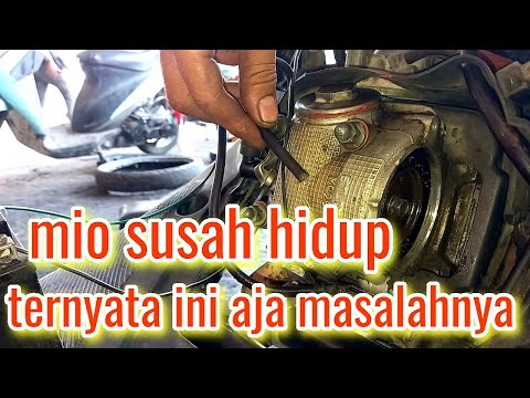 cara mengganti busi mio sporty atau mio lama Yuk simak vidio nya sampai habis ya. Agar tau cara gant. 