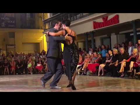 Vidéo: Comment Le Tango Argentin Diffère Des Autres Danses