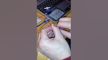 Servo motor controlled with potentiometer