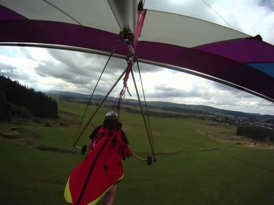 Training flight on La Mouette Atlas hang glider YouTube