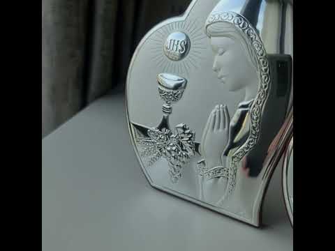 Срібна ікона  "Перше Причастя" 11,5х15см для дівчинки, видео 1