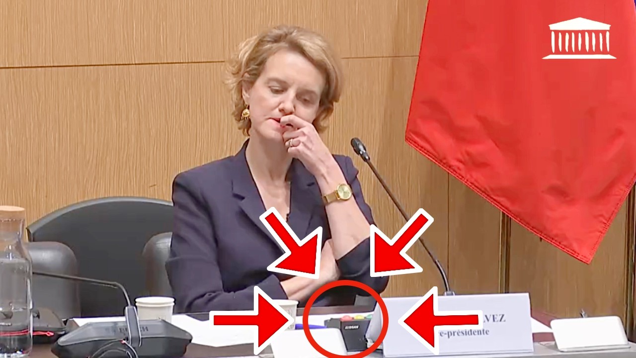 Il BALANCE tout au rapporteur… elle PANIQUE et tente de le FAIRE TAIRE !