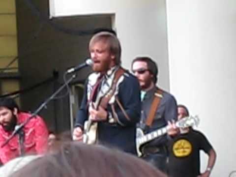 the prowl dan auerbach