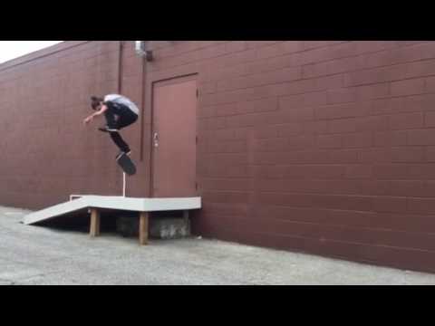 Bud Howard Backside 180 Heelflip