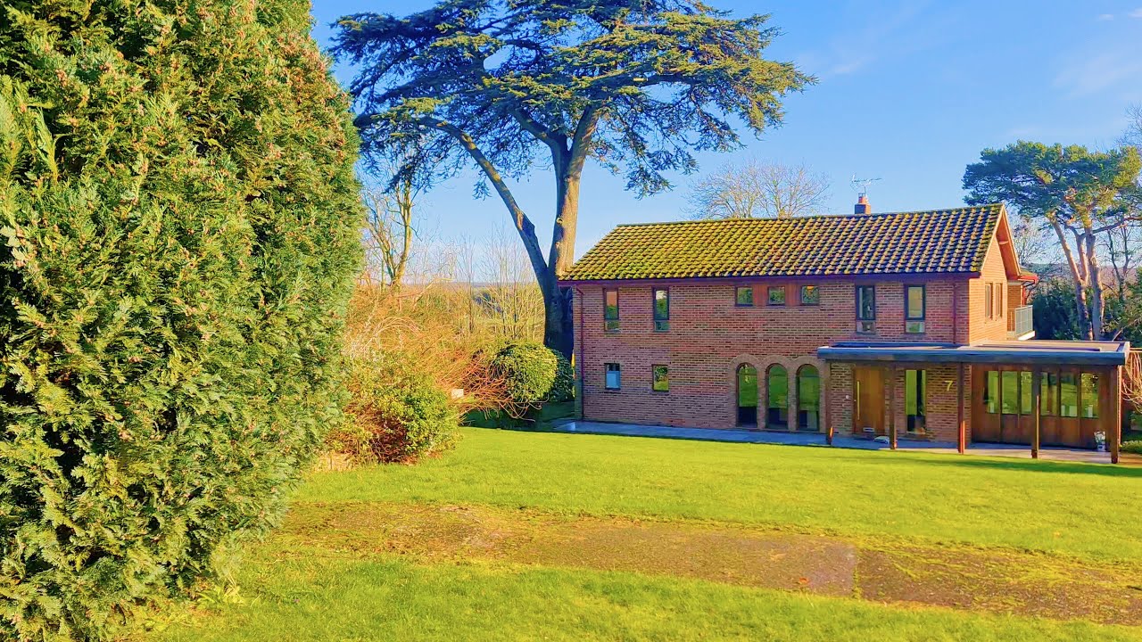 Peaceful Village Walk in ENGLAND - Selling, Kent.UK