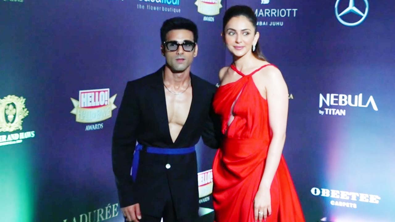 Rakul Preet Singh और Pulkit Samrat एक साथ दिखे Hello ...