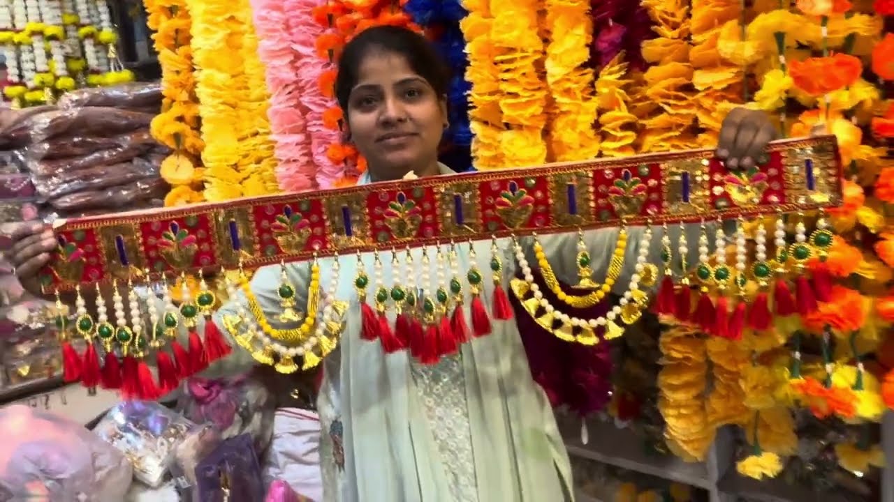 सबसे सस्ता दीवाली डेकोर | CHEAPEST Diwali Decor Market | Subh Laabh, Diyas, Rangoli, Idols, Toran