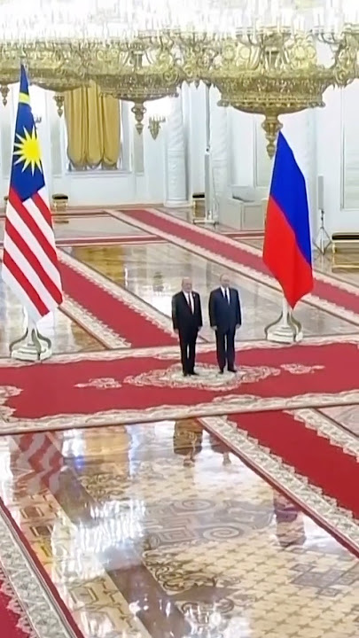 Putin Hosts Malaysian King at Kremlin for Historic State Visit
