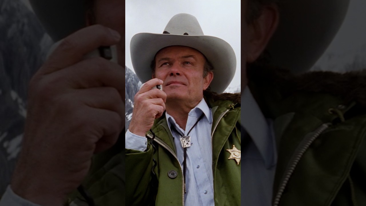 Kurtwood Smith and Tom Berenger in Last of the Dogmen (1995)