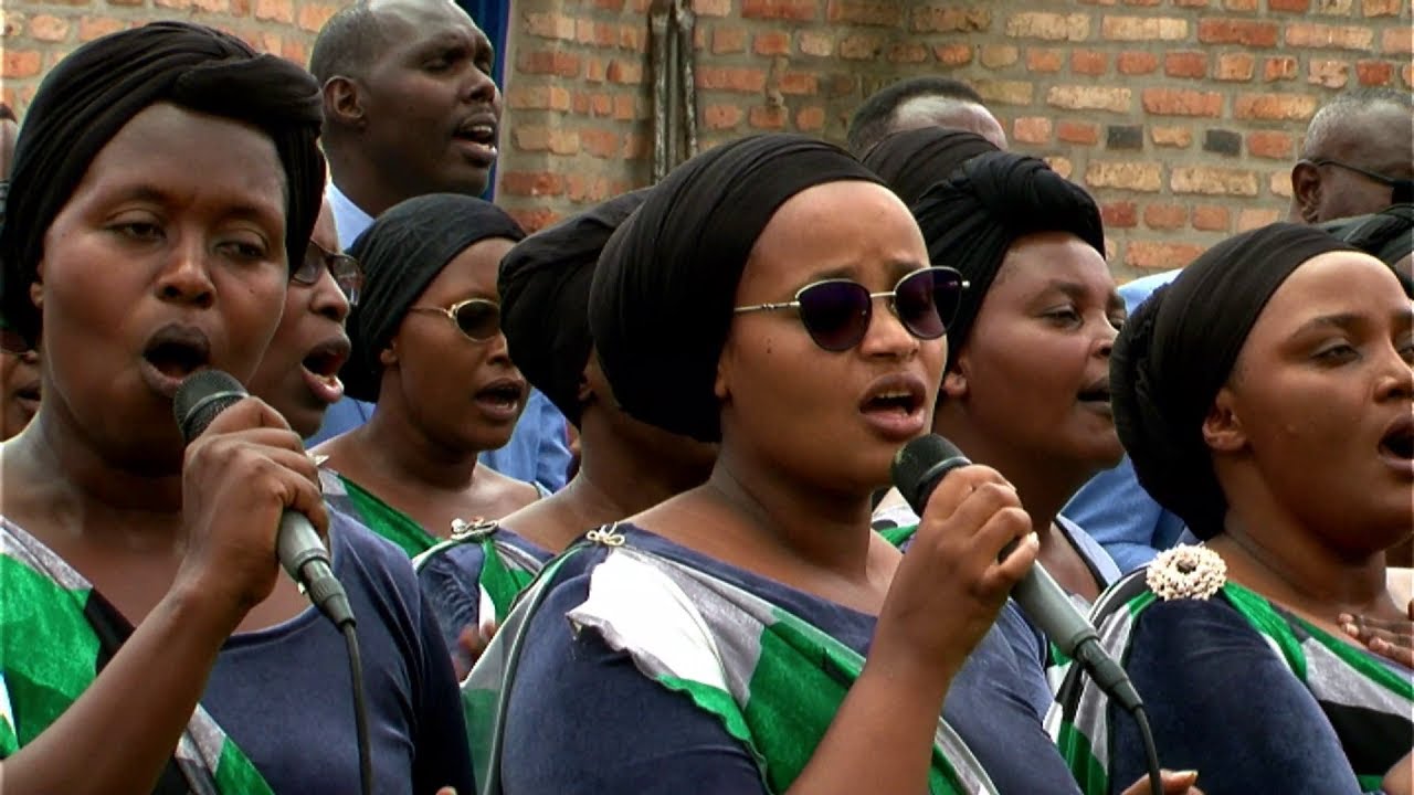 MUGENI WA YESU BY HOZIANA CHOIR ADEPR NYARUGENGE LIVE PERFORMANCE