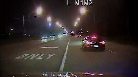 Chicago Police Respond to shots fired, code 3. Dash Cam Video