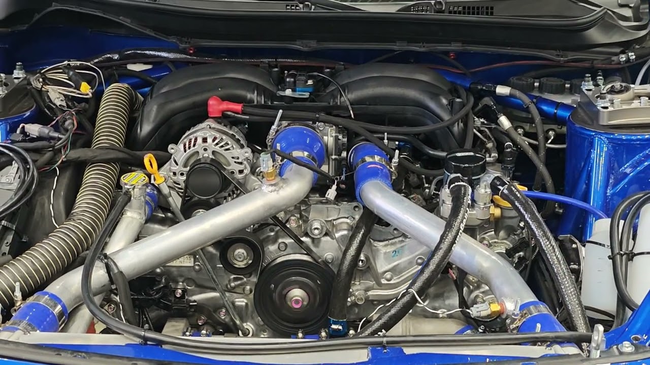 SUBARU Boxer Rally spec.Zのエンジン始動 - YouTube