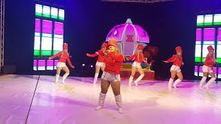 COREOGRAFIA : FADA MADRINHA ( PAQUITAS)