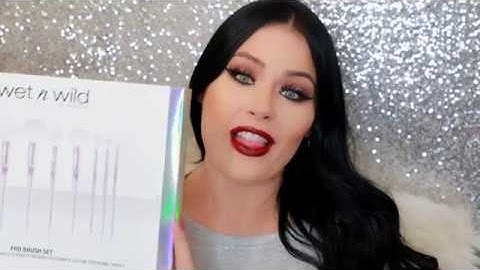 ADVENT CALENDAR DAY 6! COLOURPOP & Wet N Wild HOLIDAY MAKEUP GIVEAWAY!!