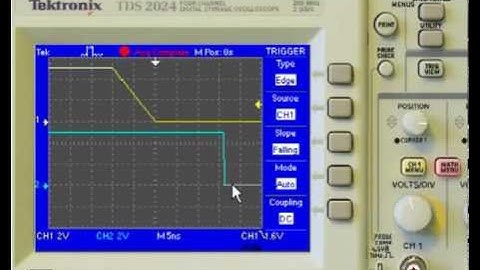 MultiSIM Simulation (4a) of a Digital Oscilloscope used to measure Logic Gate Parameters