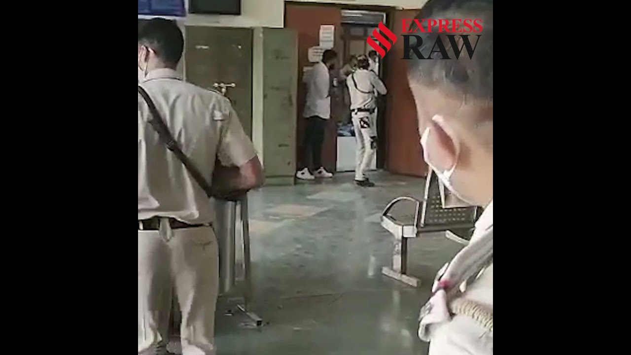 Gangster Gogi 2 From Rival Gang Shot Dead In Rohini Court YouTube