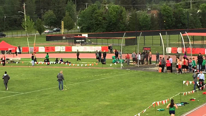 MSHS vs. Woodinville HS (dual meet): Hannah Waskom...