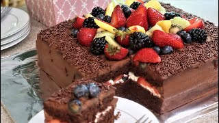 Very Berry Chocolate Cake for Summer / Chana's Creations