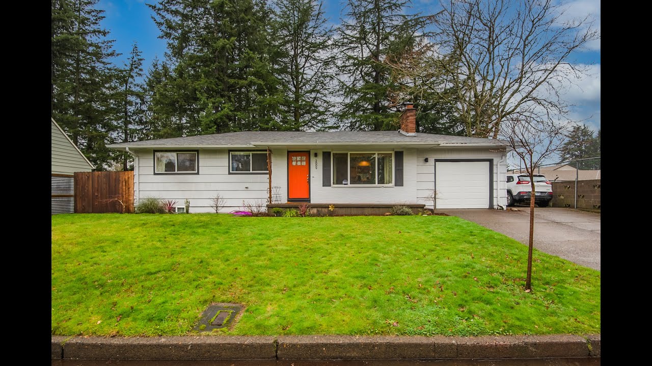 2009 SE 184th  Portland, OR