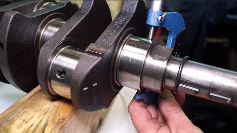 How to Measure your Crankshaft  Part 1- Ovality and Taper - 300tdi engine Overhaul -