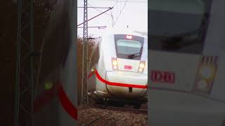 ICE vierrr danke fürs Lichti und makro #train #trainspotting #railway #ice4 #makro