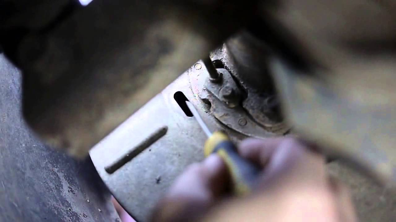 Jeep WJ Parking brake adjustement DANA 44 YouTube