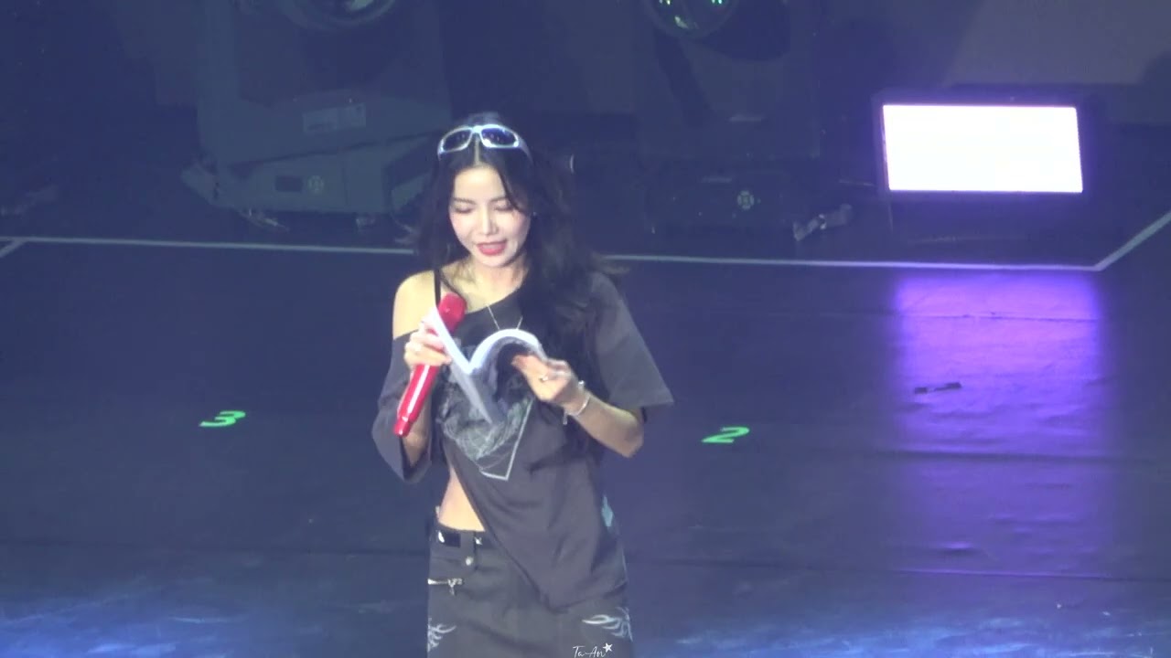 251102 솔라 高雄 Solaris Concert『Decalcomanie～Paradise』FanCam