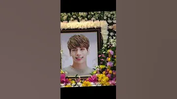 Dead Bts Member Jonghyun 