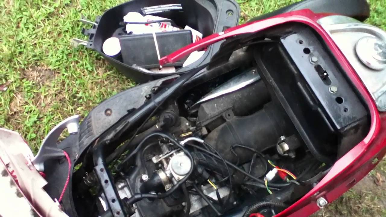 50cc scooter wont start, need help. - YouTube yamaha zuma ignition wiring diagram 