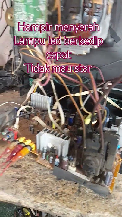 tv tabung polytron u slim,lampu led berkedip cepat