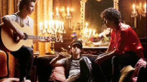 You Belong With Me- A Joe Jonas Story- Chapter 1