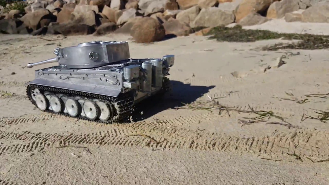 Mato Tiger1 RC Tank full metal very impressive. Soft sand an going well