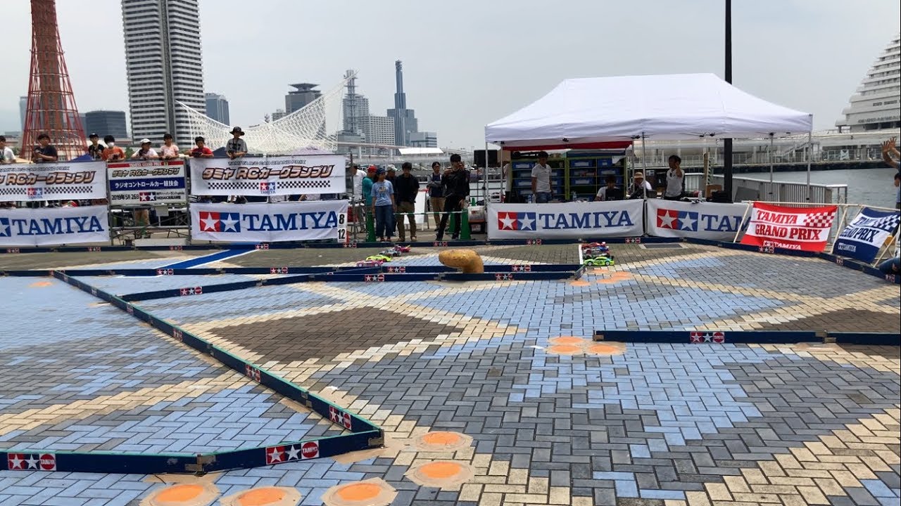 ᴷ タミヤrcカーグランプリ 19 5 26 日 神戸ハーバーランドumiemosaic前高浜岸壁 Youtube