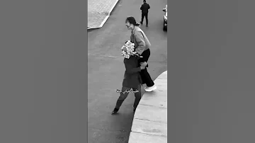 محمد حماقي انت اللي بين ايديك بدات اعيش 