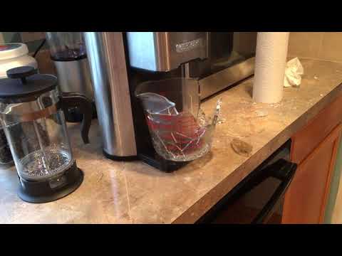 Coffee Cup Explosion this just happened glass shattered everywhere while brewing coffee
