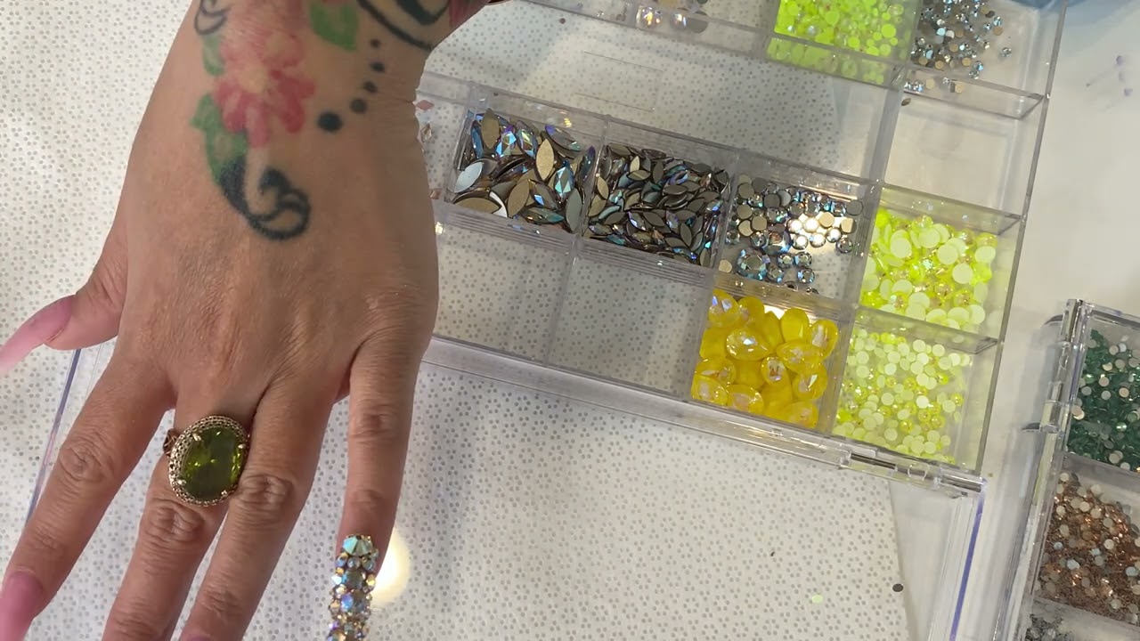 Nail Class #5 | Applying The Bling