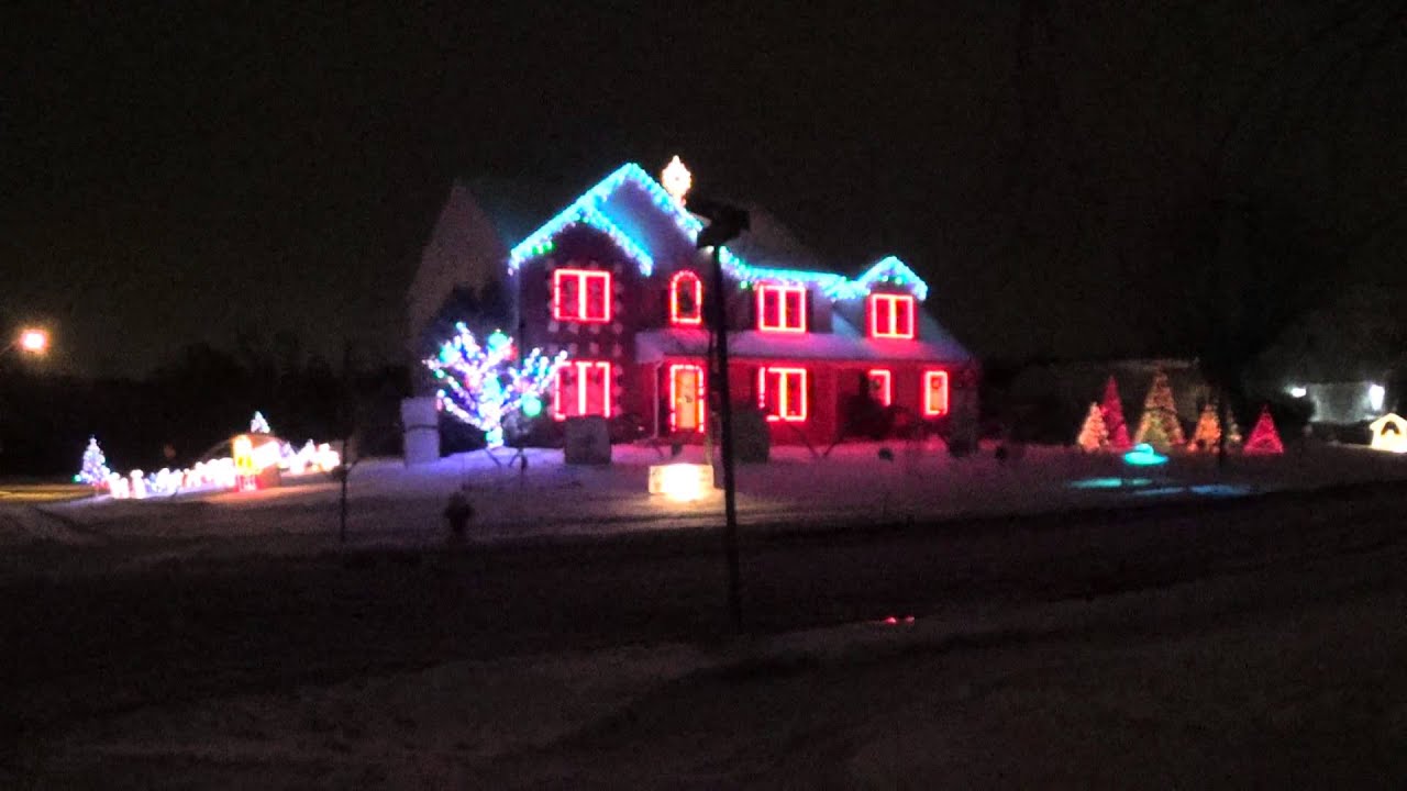 2013 Canigiani Christmas Light Show - PreShow/Minecraft