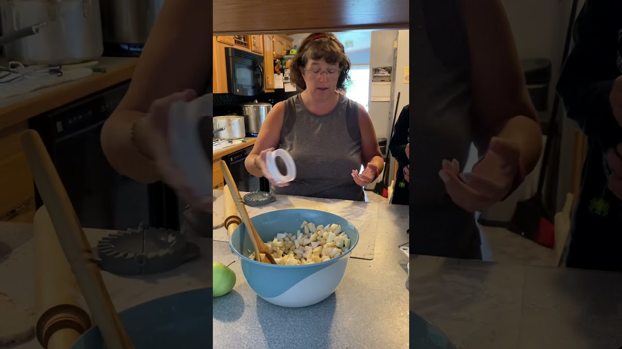 Pampered Chef Hand Pie and Pocket Maker YouTube